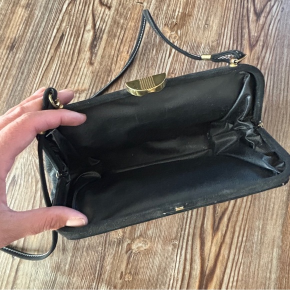 Classic 90's Black Velvet Vintage Shoulder Bag With Gold Accent Snap Closure - Picture 2 of 7